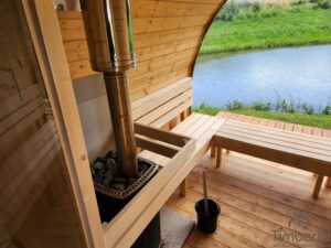 Entrée par le côté + poêle sur le côté + bancs en u (14)