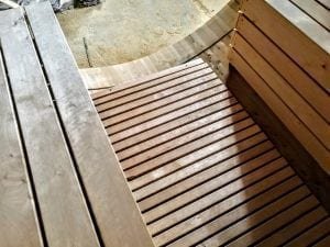 Outdoor Barrel Round Sauna 14
